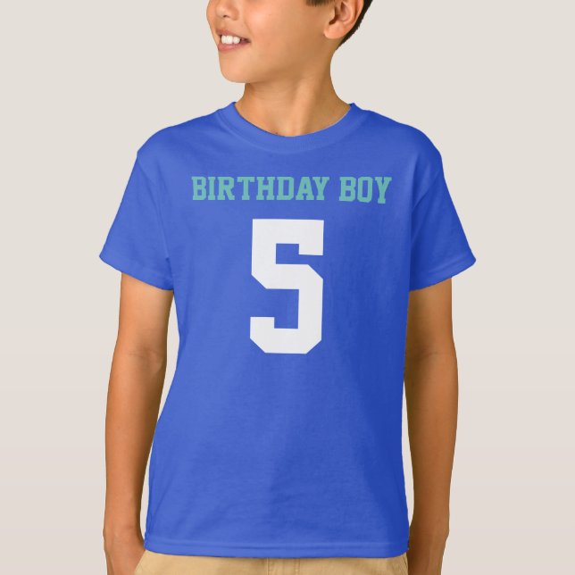Födelsedag Boy 5 Tee Shirt (Framsida)