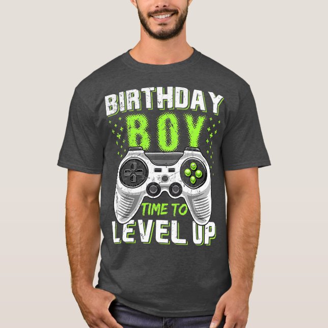Födelsedag dags att jämna upp videomateriet t shirt (Framsida)