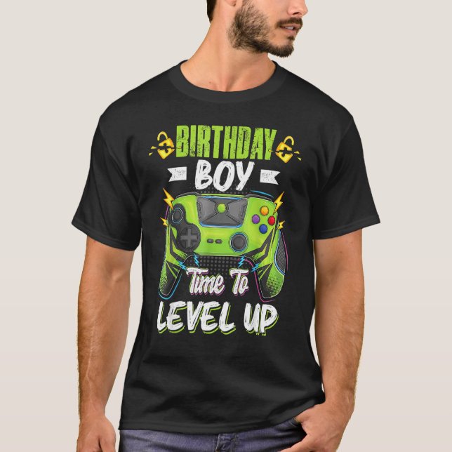 Födelsedag dags att jämna upp videospelets födelse t shirt (Framsida)