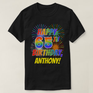 FÖDELSEDAG för 65e för regnbågeLook LYCKLIG; T Shirt