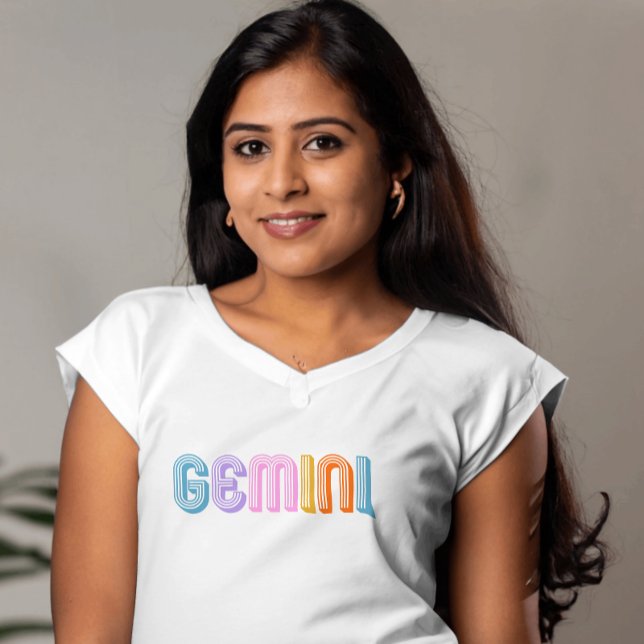 Födelsedag gemini stjärntecken modern vit enkel t shirt (Skapare uppladdad)