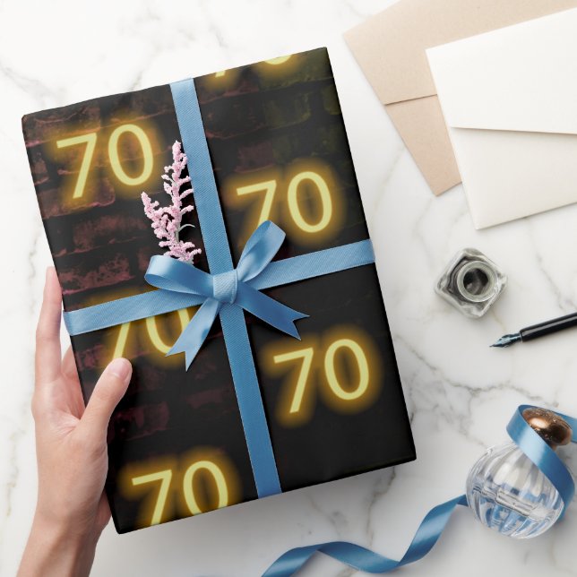 Födelsedag Neon 70-tecken på Brick Presentpapper (Gifting)