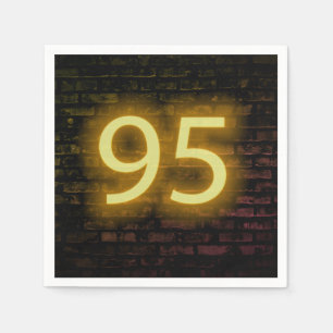 Födelsedag Neon 95 Underteckna brickväggservetter Pappersservett