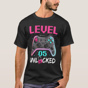 Födelsedag nivå 5 olåst 5 år gammal spelare B T Shirt