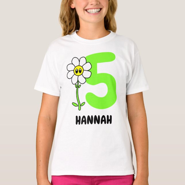 Födelsedag nummer och Namn funny Daisy Blommans An T Shirt (Framsida)