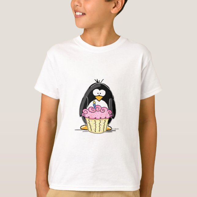 Födelsedag Penguin med Cupkaka Tee Shirt (Framsida)