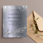 Födelsedag silver musik noter metall glitter, 40:e inbjudan vykort<br><div class="desc">Ett trendig, ett modernt 40-dagars inbjudningskort för fest. En mörk faux silver metallic tittar bakgrund, med musik noter, svart färgad brev. Dekorerad med faux glitter damm. Anpassa och lägg till information om namn och party. Bakåt: vykortsdesign. Tips! Om du inte vill att det ska se ut som ett vykort klickar...</div>
