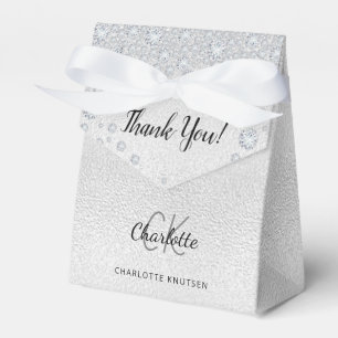 Födelsedag silver namn elegant presentaskar
