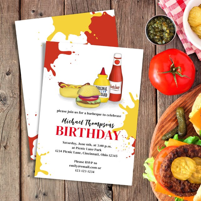 Födelsedag, sommartid, BBQ, Anpassningsbar Party Inbjudningar (Birthday invitation with hamburger, hotdog, ketchup, and mustard.)