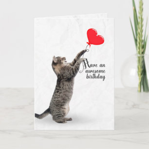Födelsedag tabby katt med hjärtballong kort