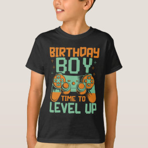 Födelsedagartid för att jämna ut videospelaren t shirt