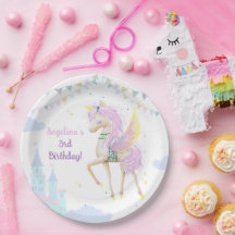 Födelsedagen Pappra Tallrikar med en förtjusande e