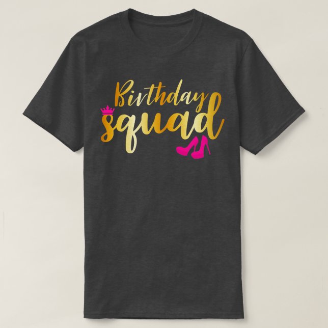 Födelsedagetorget Guld Party Funny Rosa Shoe T Shirt (Design framsida)