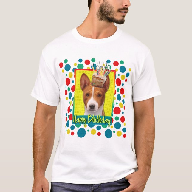 Födelsedagmuffin - Basenji T-shirt (Framsida)