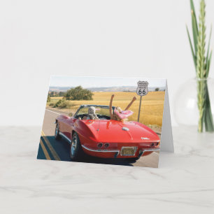 Födelsedags Kvinnor i en Röd 1966 Corvette på Rout Kort