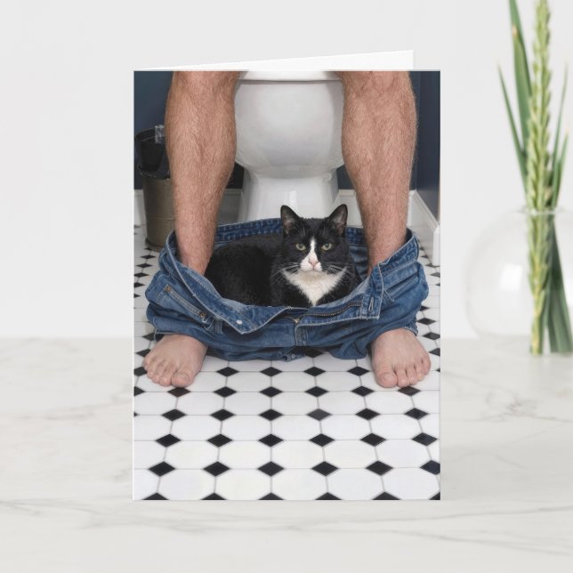 Födelsedags Tuxedo Katt Roligt Badrum Ögonblick Kort (Framsida)