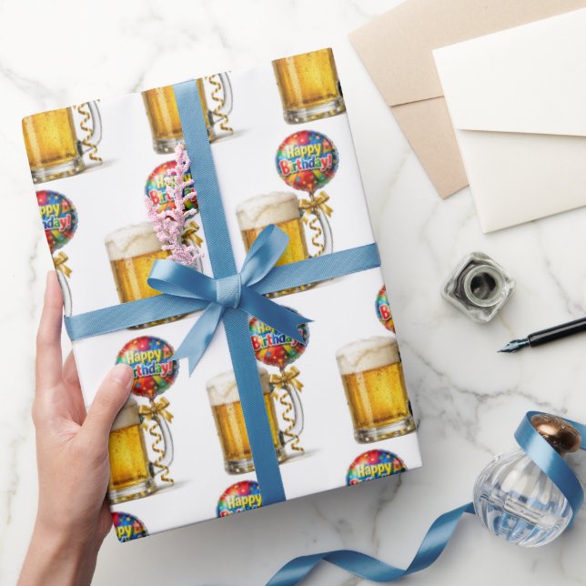 Födelsedagsballong knuten till en ölmugg presentpapper (Gifting)