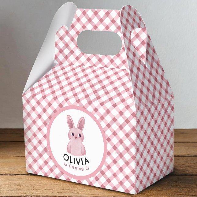 Födelsedagsbox med rosa kanin presentaskar (Skapare uppladdad)
