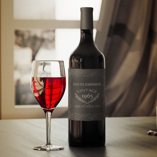 Födelsedagsetikett Vin - Åldras till Perfektion Vinflaska Etikett (Skapare uppladdad)