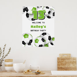 födelsedagsfest av svarta soccerkulor med grönt poster