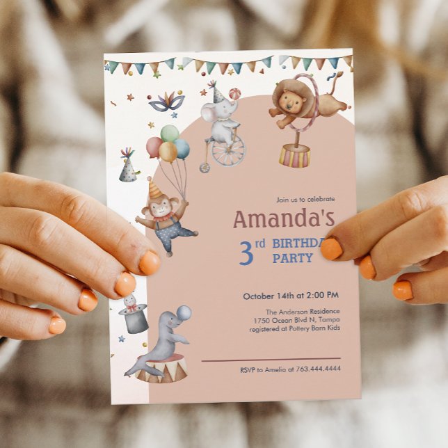 Födelsedagsfest för cirkus för djur av vismisk art inbjudningar (Whimsical Animals Circus Birthday Party Invitation)