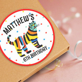Födelsedagsfest för färgad kute Tiger Jungle Cat Runt Klistermärke