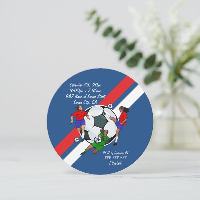 Födelsedagsfest för flickor med fotboll inbjudningar (Stående Fram)