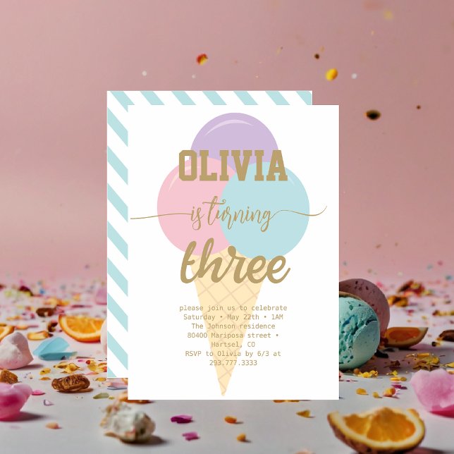 Födelsedagsfest för guldfolkalligrafi av isgrädda inbjudningar (Skapare uppladdad)