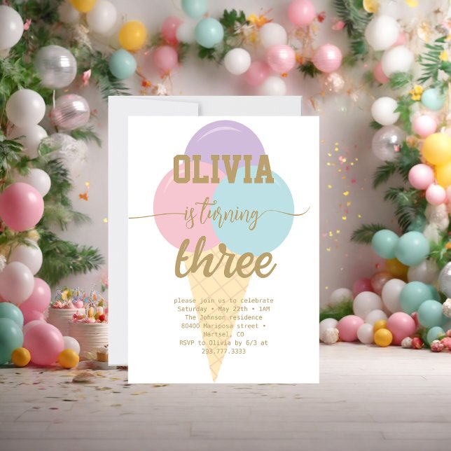 Födelsedagsfest för guldfolkalligrafi av isgrädda inbjudningar (Skapare uppladdad)