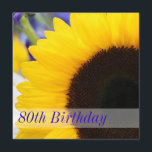 Födelsedagsfest för solros 80th inbjudningar<br><div class="desc">En gladlynt 80th födelsedagsfest inbjudan som presenterar ett foto av den gula solrosen. Skräddarsy lätt med ditt party specificerar!</div>