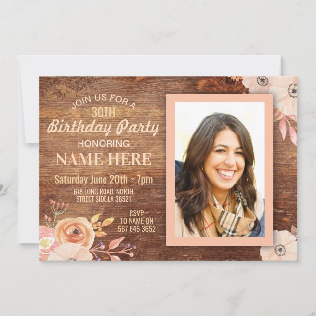 Födelsedagsfest Photo Flowers Rustic Wood Inbjudan (Framsida)