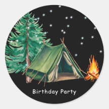 Födelsedagsfesten för trendigets Camp Out Boy