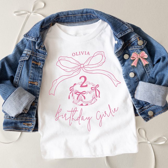 Födelsedagsfesten Modern Hand plockade Rosa Bow Ca T Shirt (Cute toddler girl pink hand drawn coquette bow cake birthday girlie kids white t-shirt)