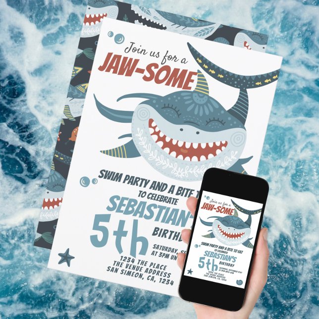 Födelsedagsfesten roligt Lycklig-Personlig Inbjudningar (Jawsome Shark Birthday Party invitation from Ricaso. Available as printed or digital download. )