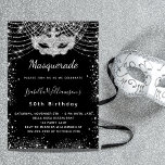Födelsedagsfesten silver glitter inbjudningar<br><div class="desc">För en elegant Masqueraad,  50:e (eller någon annan ålder) födelsedag. En svart bakgrund. Dekorerad med faux silver glitter och en maskerad mask. Anpassa och lägg till information om namn,  ålder och party. Namn är skrivet med ett handskript i stil</div>