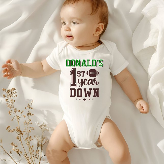 Födelsedagsfirande för pojke - Första året ner 1:a T Shirt (Skapare uppladdad)