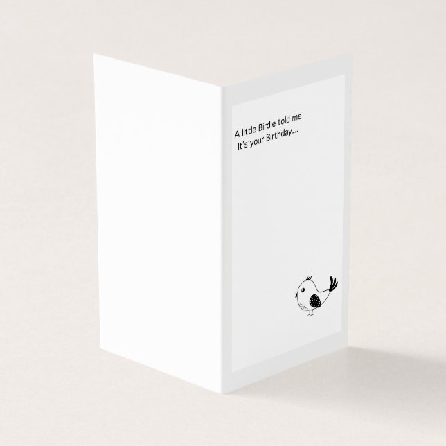 Födelsedagskort. En liten fågel sa.. Kort (Utsida)