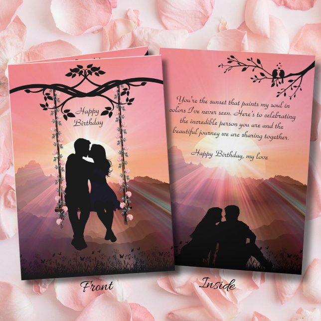 Födelsedagskort till make Romantisk solnedgångssil Kort (Celebrate your soulmate with this romantic sunset silhouette birthday card.)