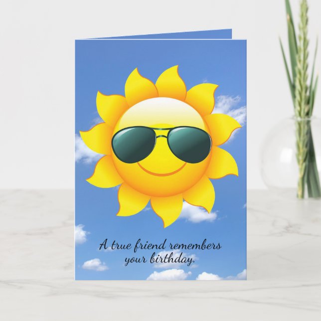 födelsedagsol med solglasögon på solen med himmel kort (Framsida)