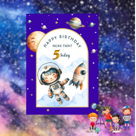 Födelsedagspresent för rymdkarlar inbjudningar