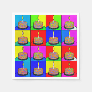 Födelsedagsservetter med tårtform pappersservett