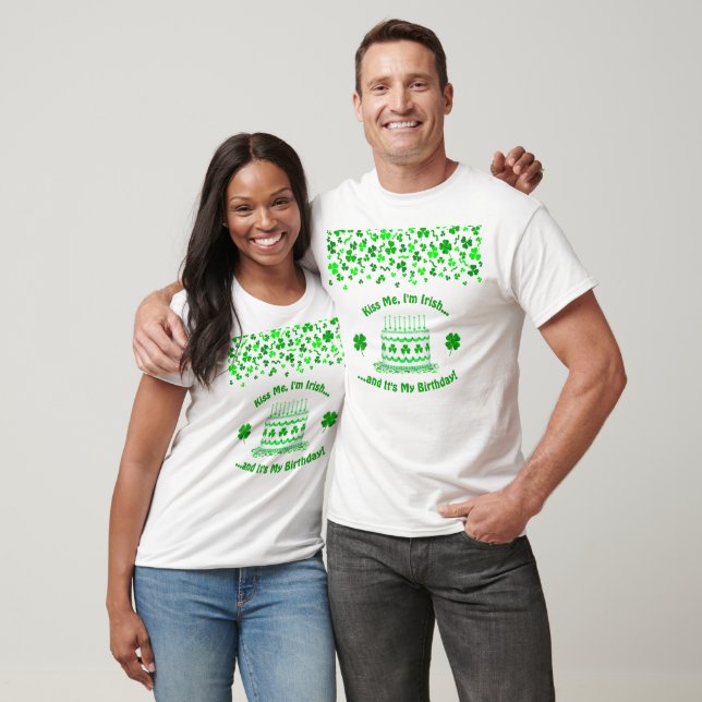 Födelsedagstårta med anpassade ljus för St. Patric T Shirt (Unisex)