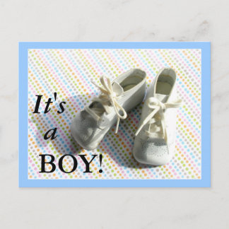 Födelsemeddelande med vintage baby bootyer meddelande vykort