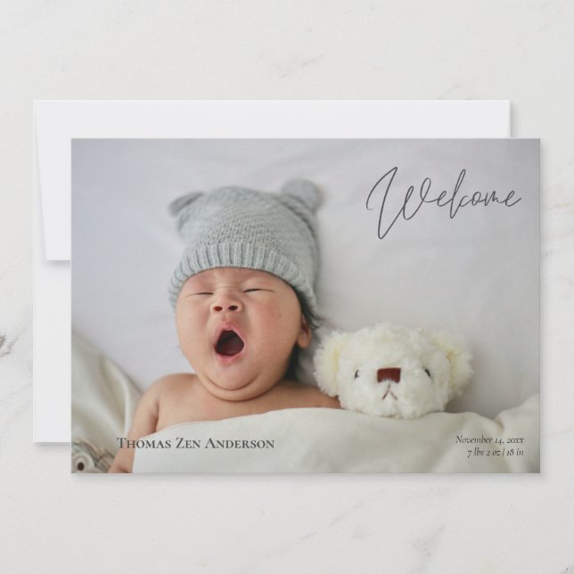 Födelsemeddelande om baby Foton Modern Calligraphy Inbjudningar (Framsida)