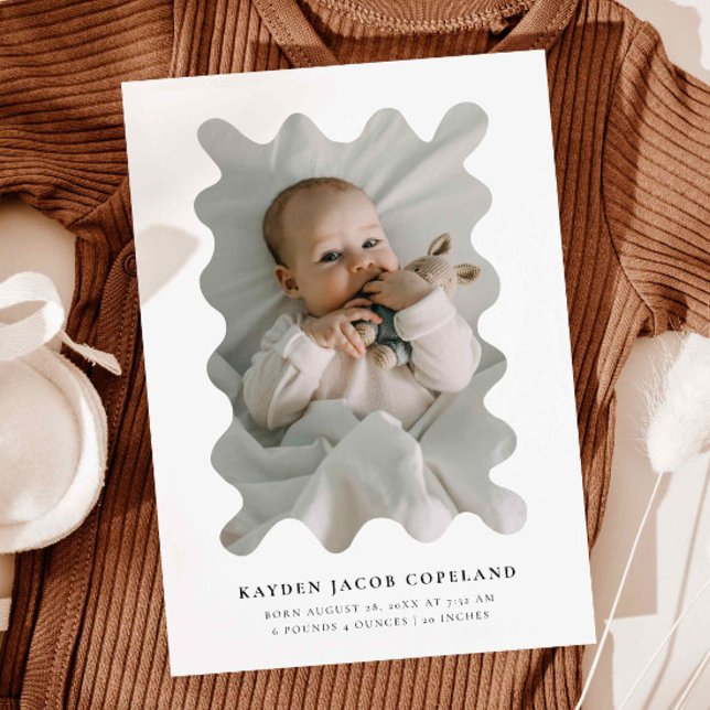 Födelsemodellfoto i Ram Meddelande (Skapare uppladdad)