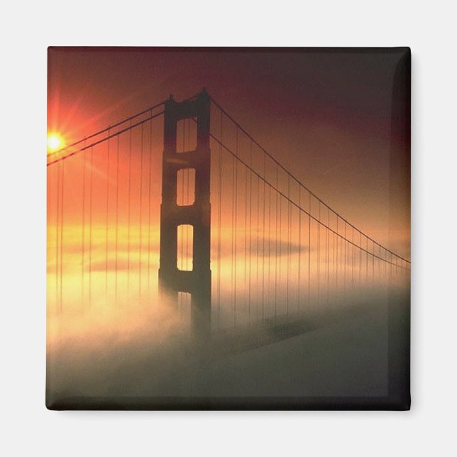 Fog Shrouded Golden Grind Magnet (Framsidan)