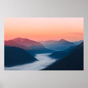 Foggy Floden Soča vid soluppgången Poster