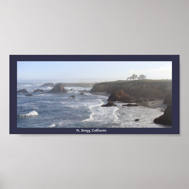 Foggy Ft. Bragg California Morgg Poster (Framsidan)