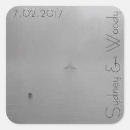 Foggy Geese Fyrkantigt Klistermärke