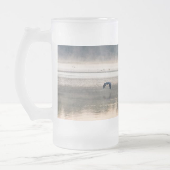 Foggy Morning Flight Frosted Glass Beer Mugg (Vänster)